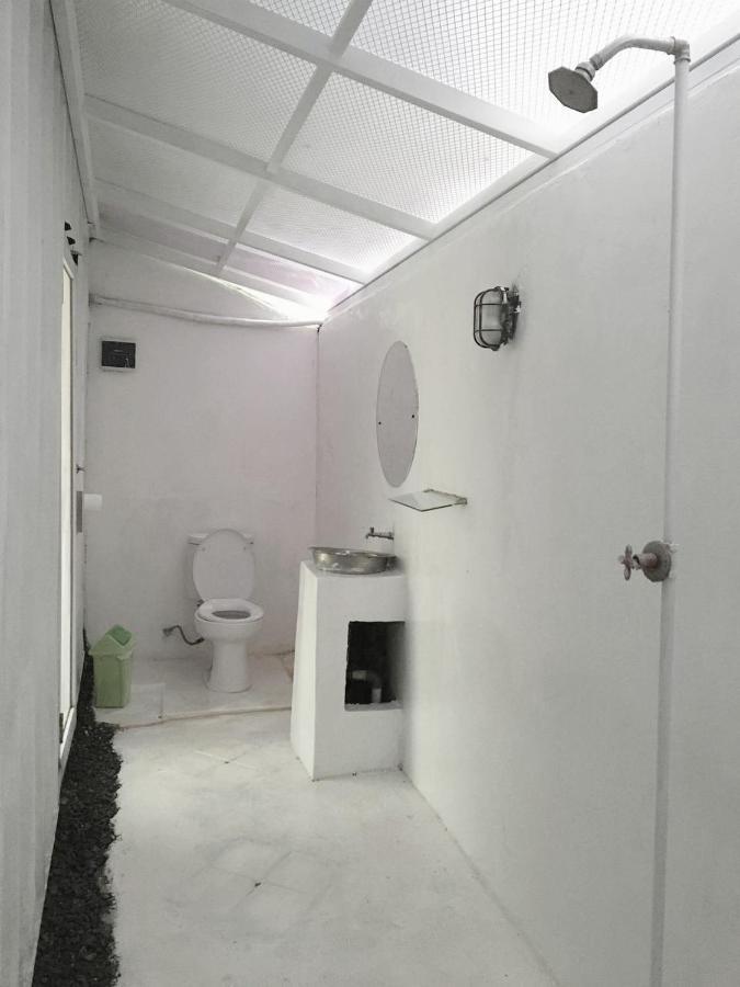 Hotel Kubu Container Uluwatu Zewnętrze zdjęcie