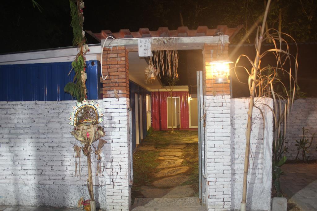 Hotel Kubu Container Uluwatu Zewnętrze zdjęcie