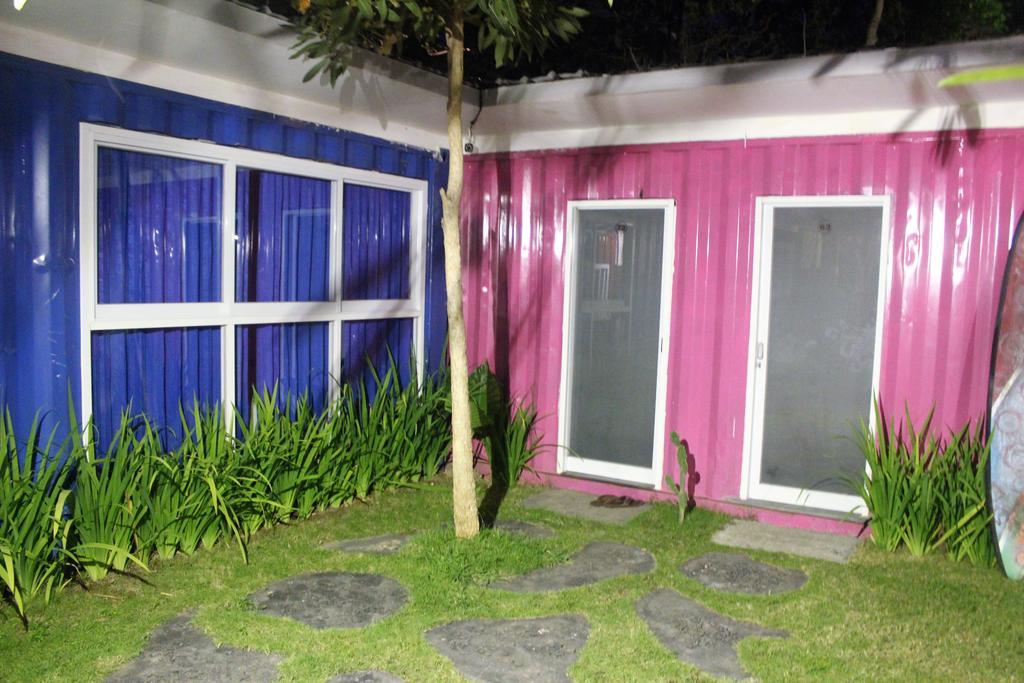 Hotel Kubu Container Uluwatu Zewnętrze zdjęcie